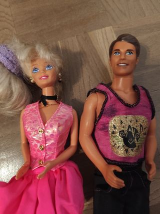 Muñecas Sidney y novio años 90