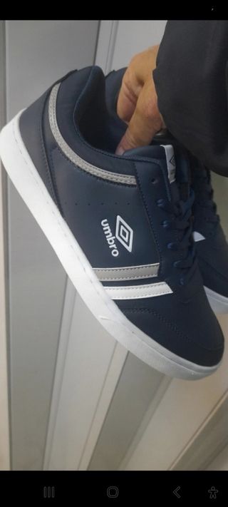 Sneakers Sportive pelle Umbro N42