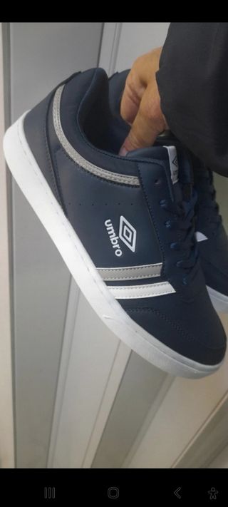 Sneakers Sportive pelle Umbro N42