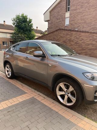 BMW X6 2011