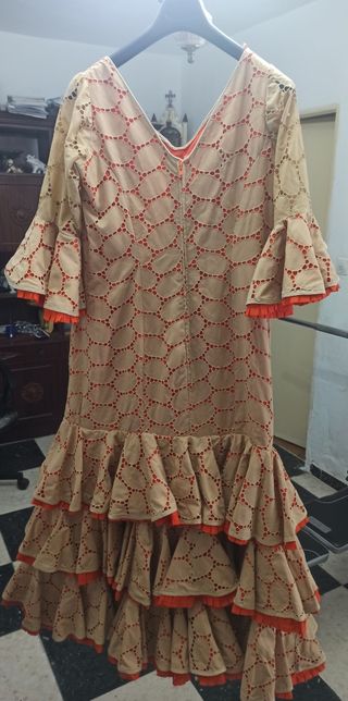Traje de gitana artesanal