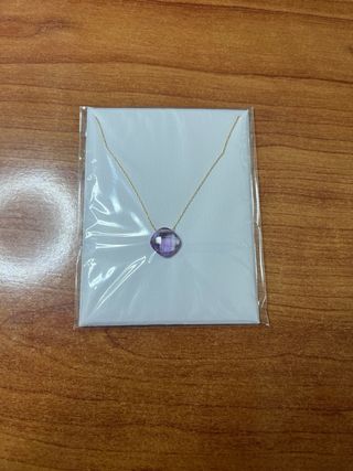 Gargantilla en oro 18K con piedra natural