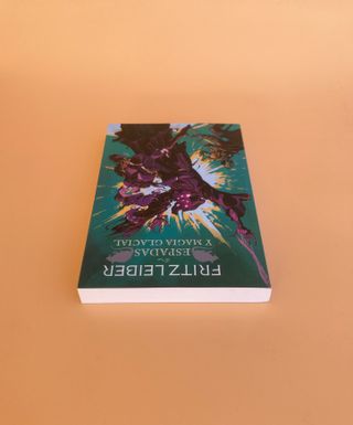  Espadas y Magia glacial Fafhrd y el Ratonero Gris