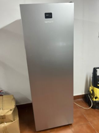 Enfriador vertical Tensai COO350SDSLV+ – Como nu