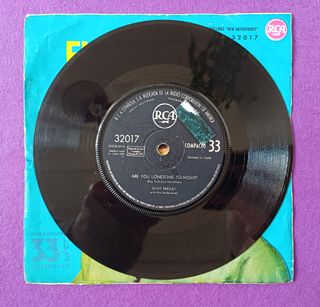 ELVIS PRESLEY "Are You Lonesome Tonight " 1960