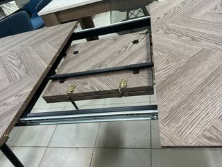 Mesa Comedor Gris - Estilo Moderno