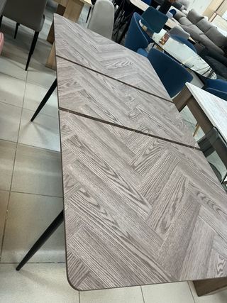 Mesa Comedor Gris - Estilo Moderno