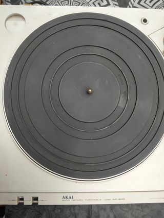 Tocadiscos AKAI AP-Q103 - Vintage
