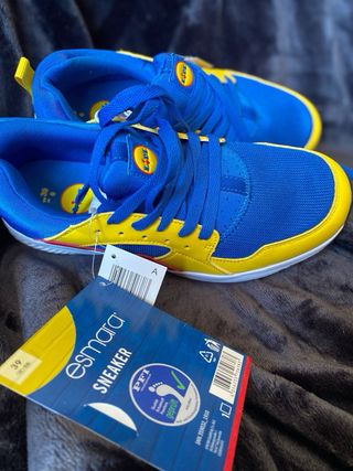 Zapatilla deportiva lidl, 39. esmara a estrenar. 