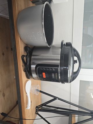 Olla presión eléctrica Eisenbach 6L