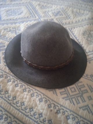 Sombrero mujer gris