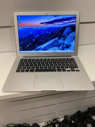 MacBook Air i5 8gb ram 128gb ssd con grafica W11
