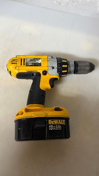 Taladro Dewalt DC925 18V