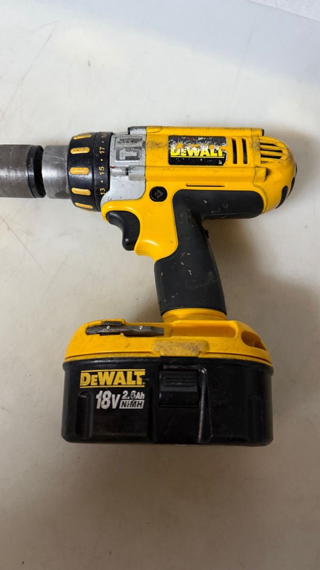 Trapano Dewalt DC925 18V
