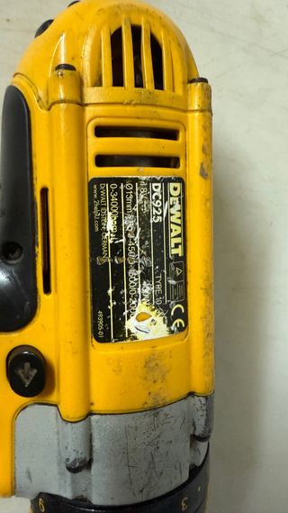 Taladro Dewalt DC925 18V