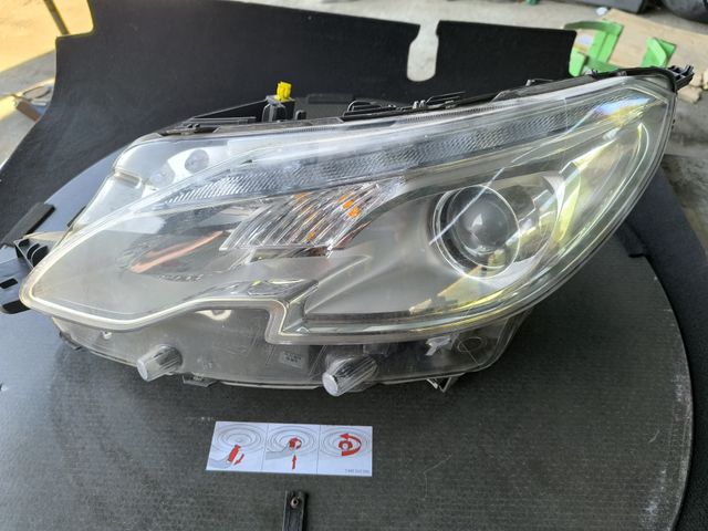 FARO IZQUIERDO PEUGEOT 2008 DEL 2015 9815405780