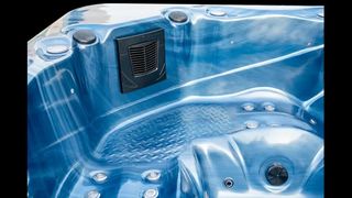 JACUZZI