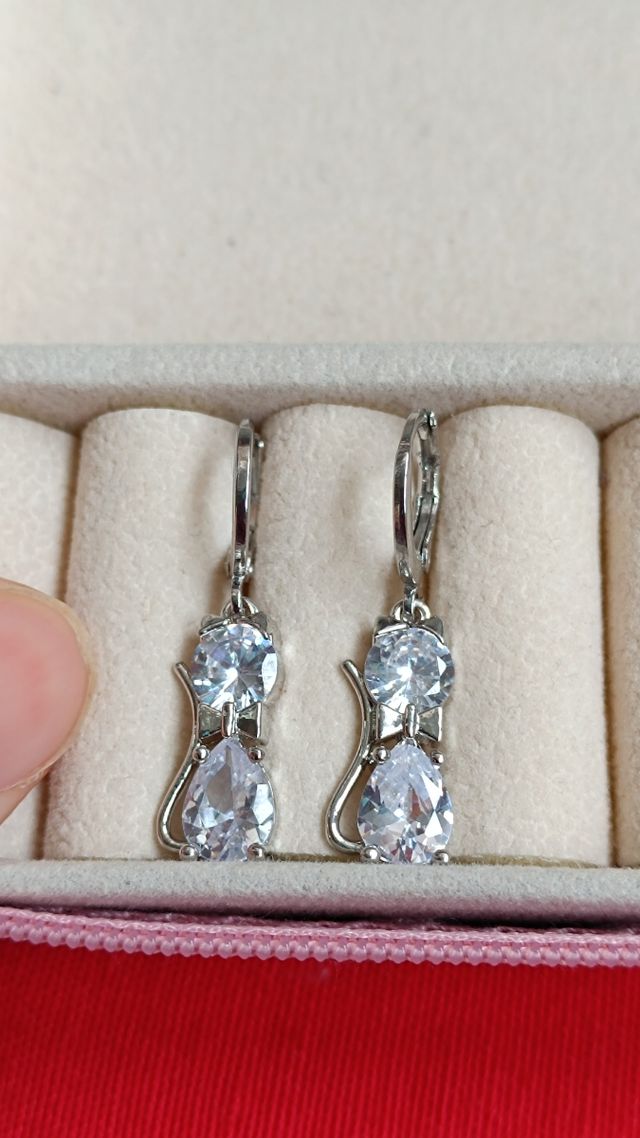 Pendientes plata gato
