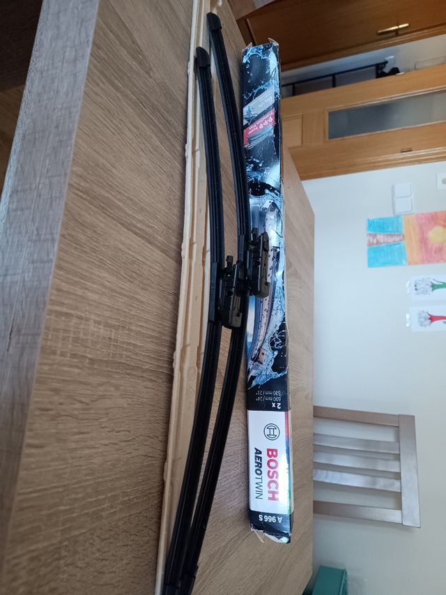 Escobillas coche Bosch AeroTwin A 966S