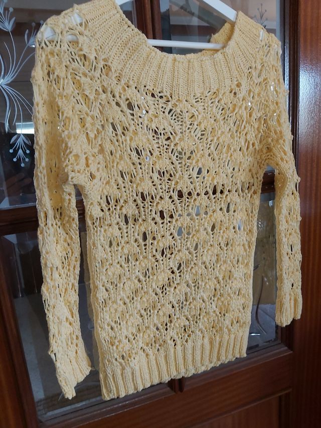 Blusa o jersei calado