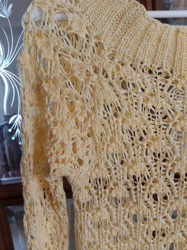 Blusa o jersei calado