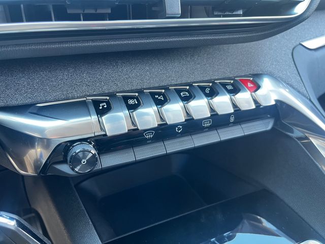 Peugeot 3008 ALLURE 2018
