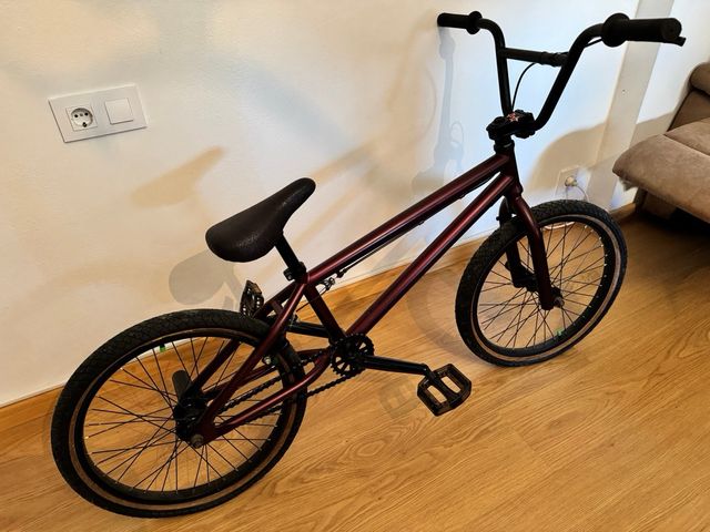 BMX Escott - Bicicleta casi nueva