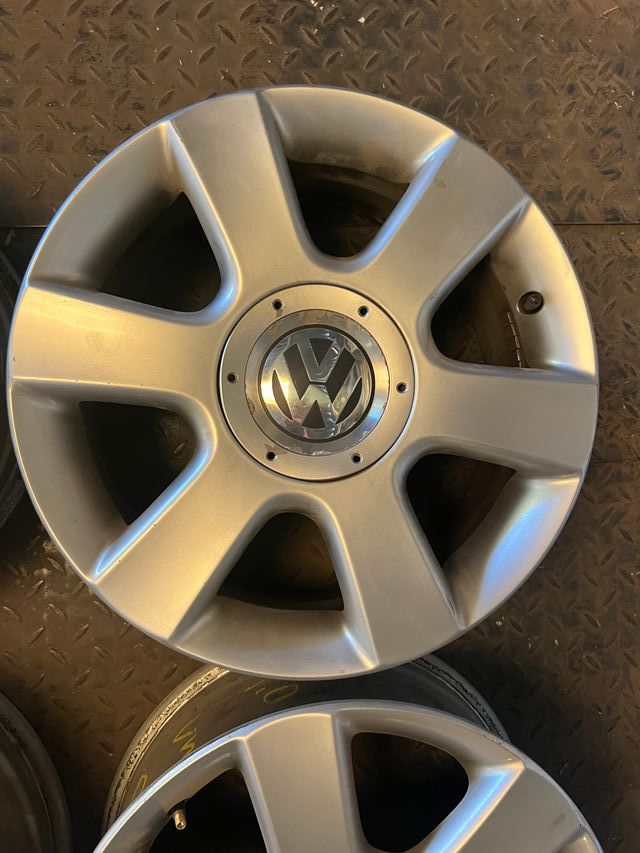 Llantas Volkswagen 16"