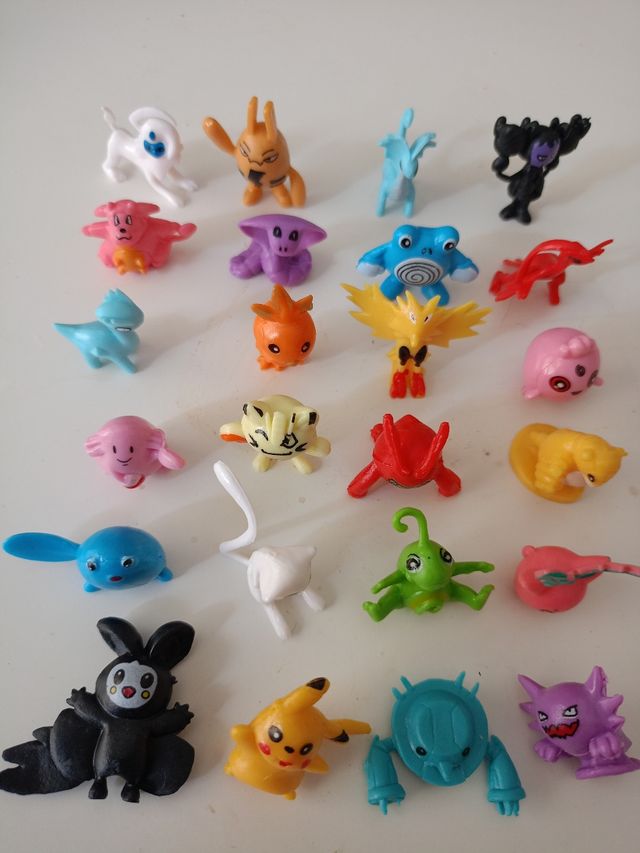 24 figuritas Pokemon, NUEVAS! New!