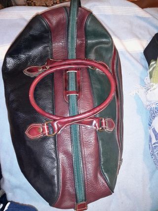 Bolso maleta de cuero.