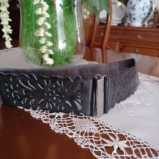 Cinturón elástico negro-gris polipiel