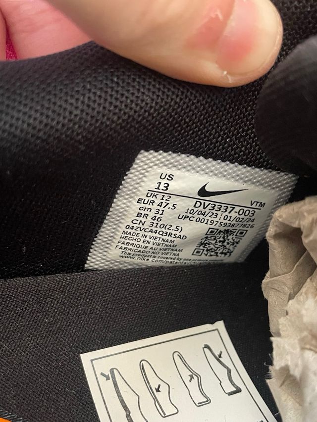 Zapatillas Nike Air Max Dn - Blancas y Negras