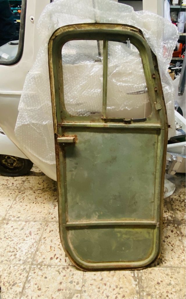 Puerta Vespacar lado izquierdo ape motocarro