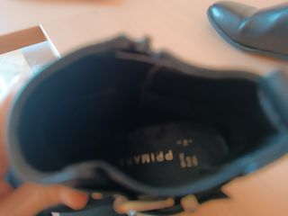 Botines negros niña talla 36. 