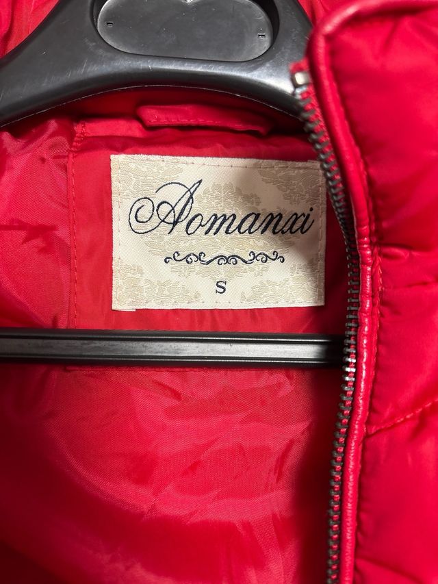 Abrigo Aomanxi rojo talla s