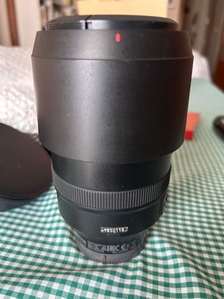 Teleobjetivo Sony fullframe