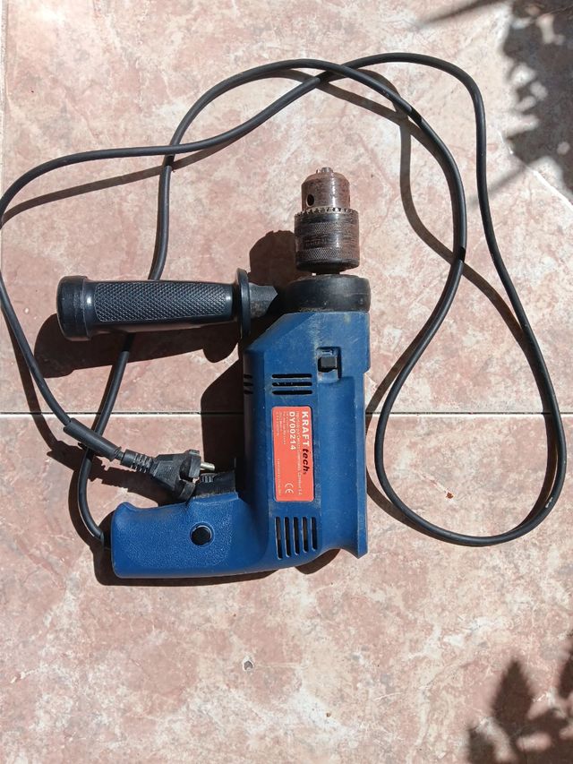 Taladro percutor Kraft 