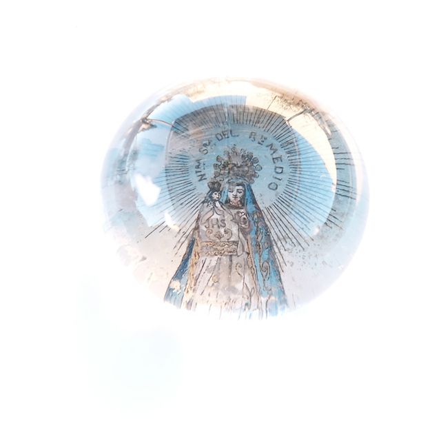 Pisapapeles antiguo cristal Virgen