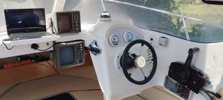 Quicksilver 640 - Barco recreo