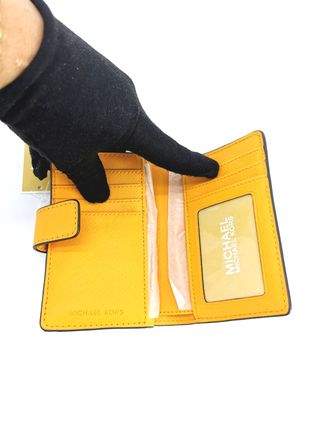 Cartera Michael Kors en piel Crossgrain Jet Set