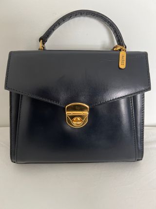 Bolso de piel azul oscuro