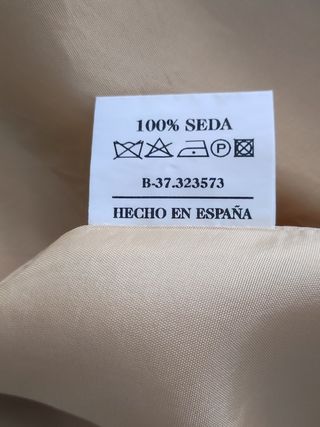 Vestido 100% seda natural Fely Campo dorado fiesta