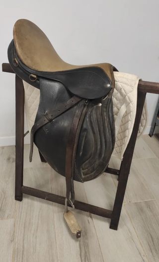 Montura inglesa cuero negra