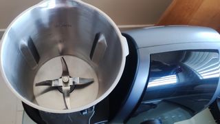 Robot de cocina MAMBO 8090 con báscula integrada