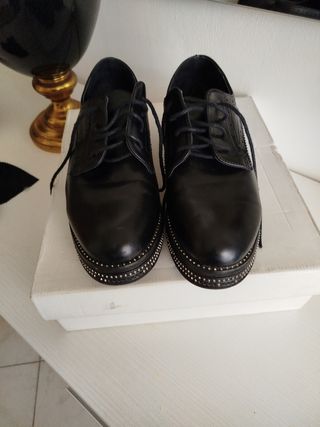 SCARPE DONNA BASSE CON BRILLANTINI CHIC