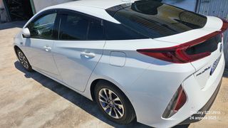 Toyota Prius Plugin 2017 PHV