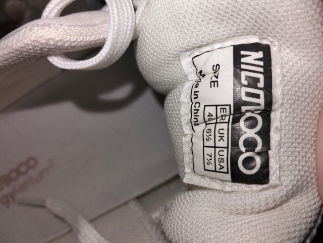 Zapatillas mujer Nicoboco