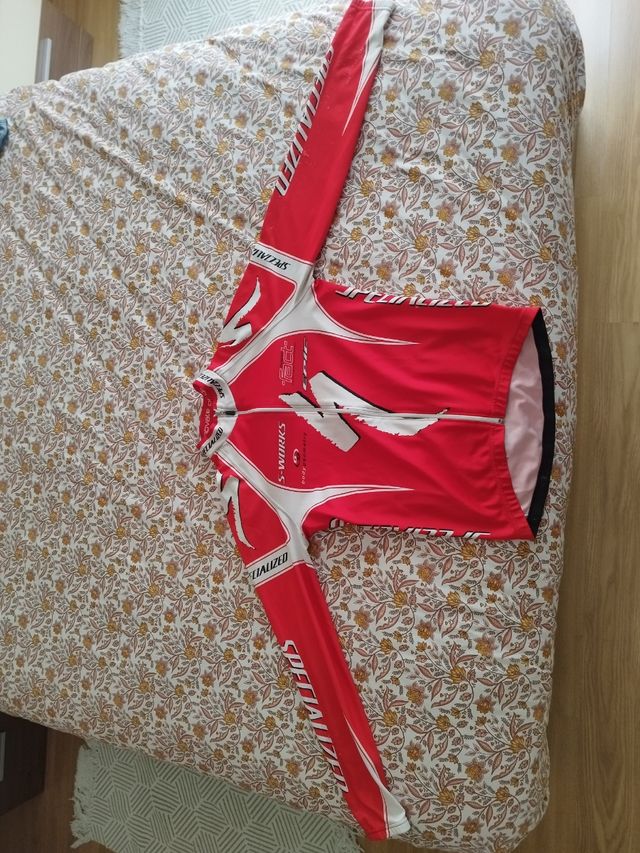 Specialized. Parte superior mallot btt