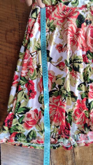 Vestito floreale estivo rosso e bianco