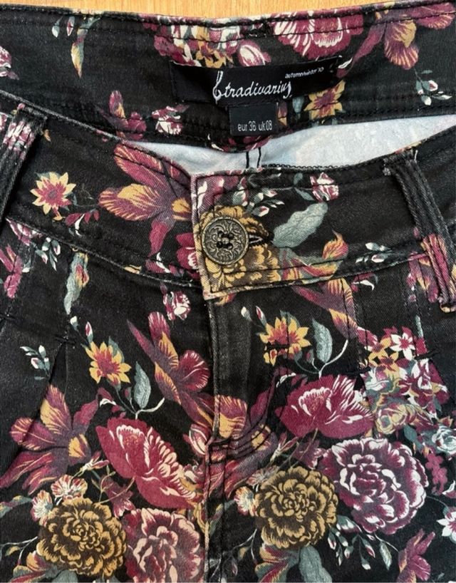 Calções STRADIVARIUS